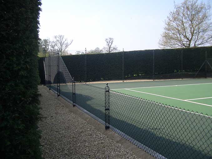 AMSS tennis court builders